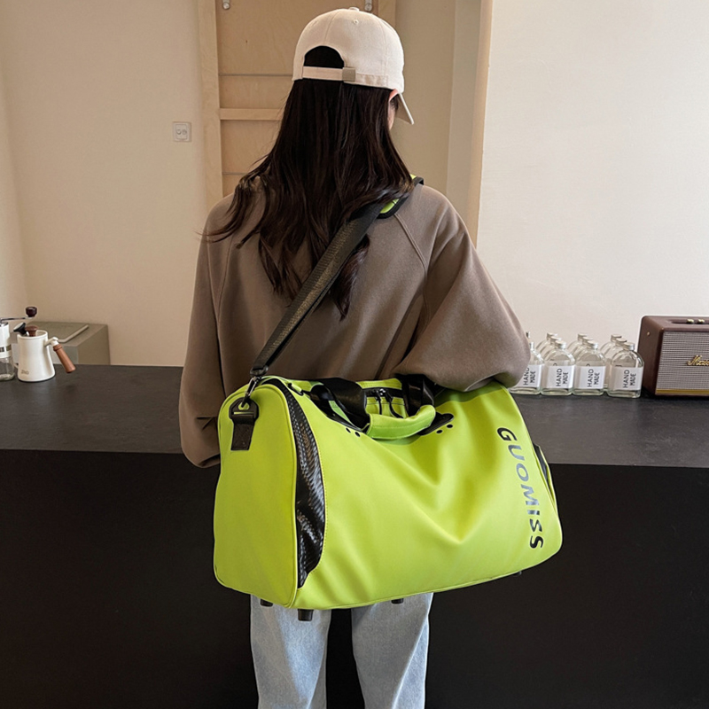 กระเป๋าออกกำลังกายกันน้ำ พิมพ์ - Outdoor Sport Name บทวิจารณ์และราคา